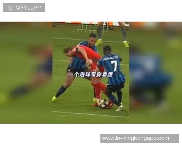 哈曼称赞凯恩为防守做牺牲但希望他专注进球位置